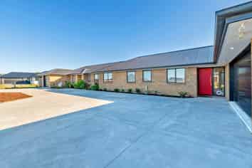 56 Summers Road, DARFIELD