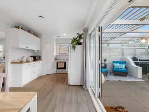 21A Crescent Road, Otumoetai