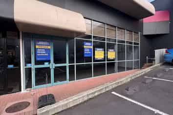 Prime 668sqm bulk retail in Auckland’s Link Drive