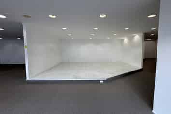 Prime 668sqm bulk retail in Auckland’s Link Drive