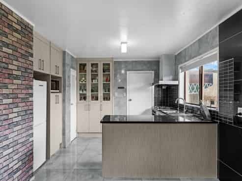 2/126 Great South Road, Manurewa