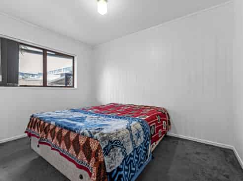 2/126 Great South Road, Manurewa