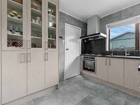 2/126 Great South Road, Manurewa