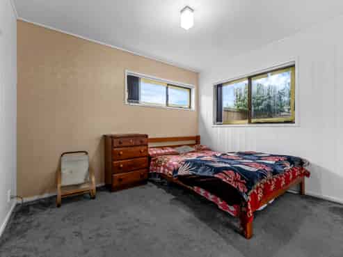 2/126 Great South Road, Manurewa