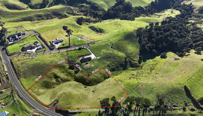 1190 Awhitu Road, Waiuku