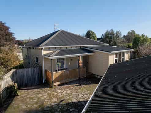 6 Ruby Place, Brightwater