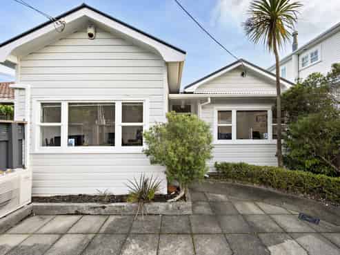 16A Oroua Street, Eastbourne