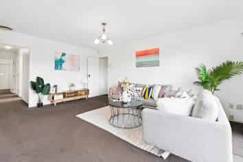 1/138 Clevedon Road, Papakura