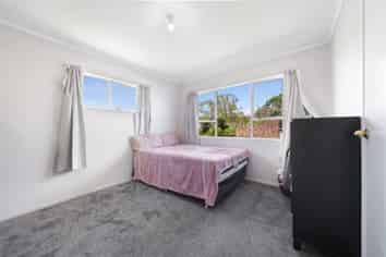 8 Galilee Avenue, Red Hill