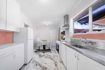 8 Galilee Avenue, Red Hill