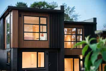 5 Pharlap Drive, Northcross