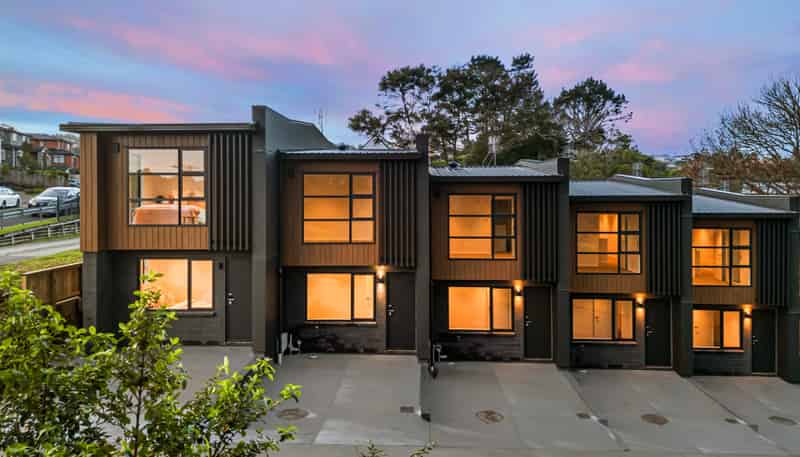 3-15 Pharlap Drive, Northcross