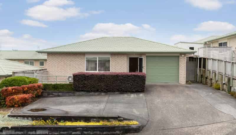 25/8 Village Place, Tuakau