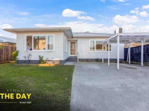 10 Staines Avenue, Mangere East