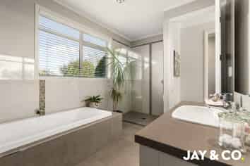 34 Monument Road, Clevedon