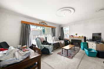 38 Forth Crescent, Glenview