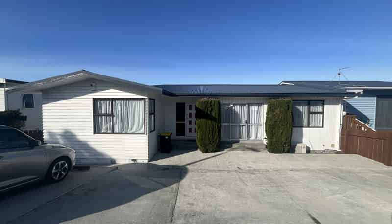 30 Akaroa Drive, Maupuia