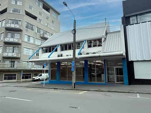 High Exposure Showroom & Warehousing