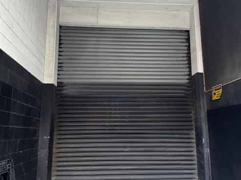 High Exposure Showroom & Warehousing
