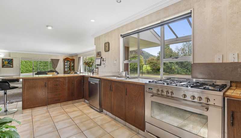 52 Caroline Drive, Maunganamu