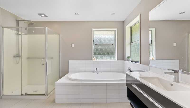 52 Caroline Drive, Maunganamu