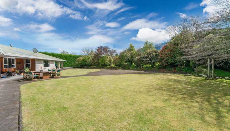 52 Caroline Drive, Maunganamu
