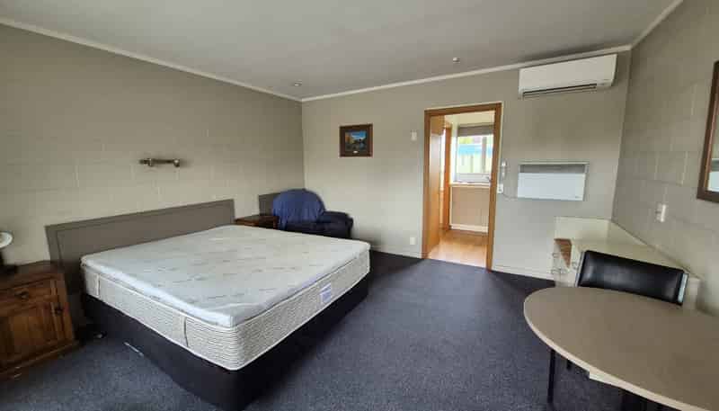 M3/219 Johns Road , Northwood