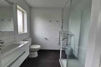 M6/219 Johns Road , Northwood