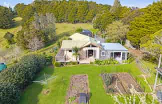 763 Owhiwa Road, Parua Bay