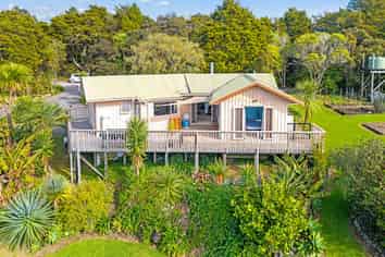 763 Owhiwa Road, Parua Bay
