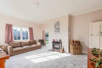 2A Riverbank Road, Whanganui East