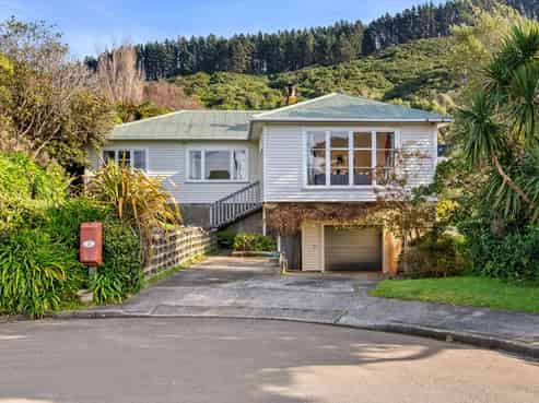 23 Frederick Street, Tawa