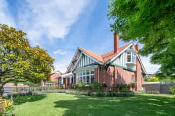 15 Ings Avenue, Saint Clair