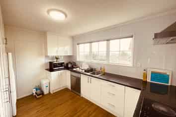 54 Ladies Mile, Remuera