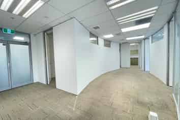 Premium Medical Space | Offices with basins