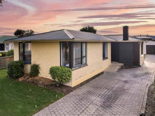 52 Tyne Street, Mosgiel