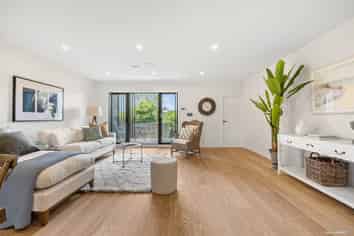 5/12 King Edward Avenue, Epsom