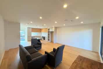 5/12 King Edward Avenue, Epsom