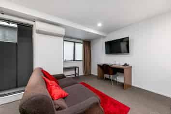 2C/6 St Martins Lane, Grafton