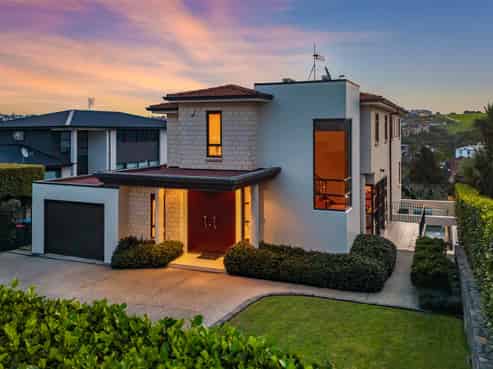 10 Ronaki Road, Mission Bay