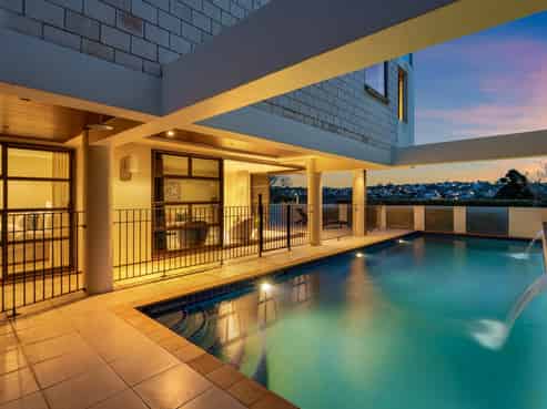 10 Ronaki Road, Mission Bay