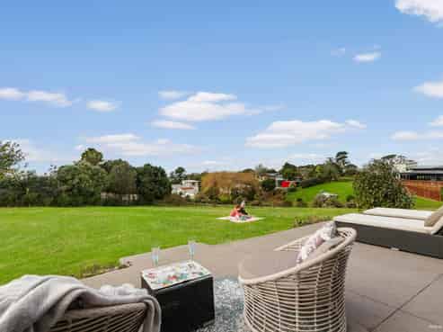 12 Allan Road, Awhitu
