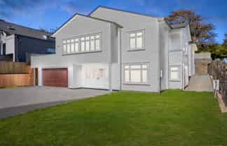 110 St Andrews Road, Epsom