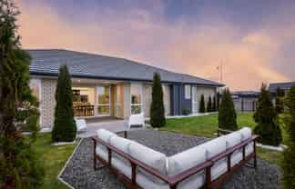 85 Tiritiri Moana Drive, Pegasus