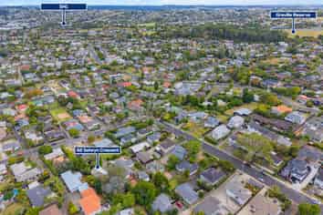 42 Selwyn Crescent, Forrest Hill