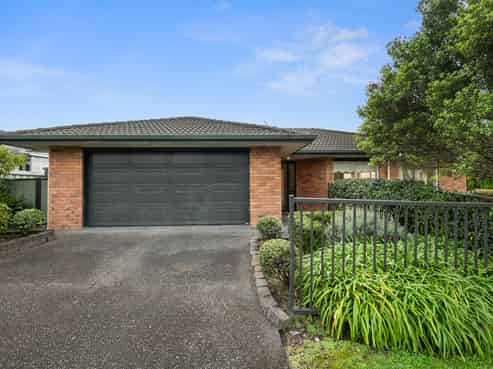 6 Cabeleigh Drive, Helensville