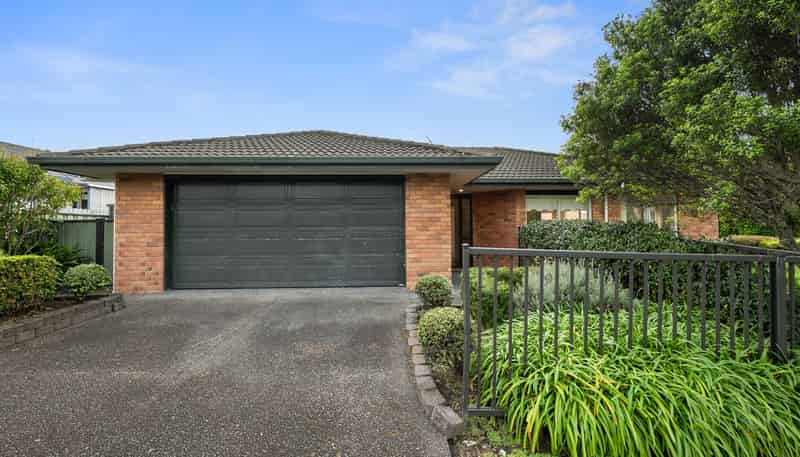 6 Cabeleigh Drive, Helensville