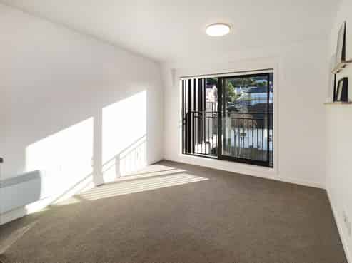 406/2 Colombo Street, Newtown