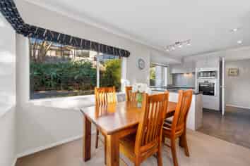 1/16 Woodview Rise, Botany Downs