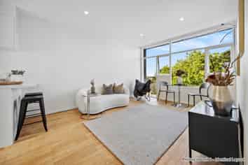 2/130B Paihia Road, One Tree Hill